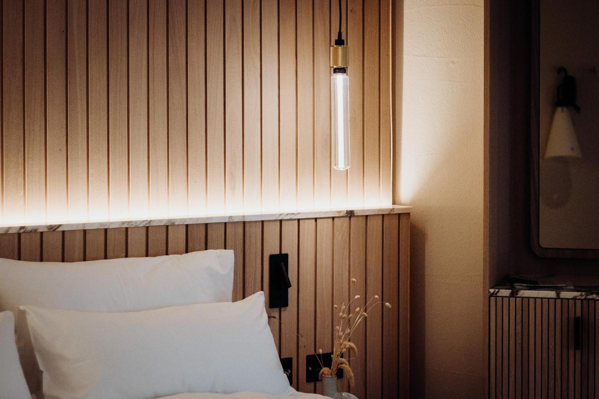 Gentle Hide Designhotel Salzburgo Exterior foto