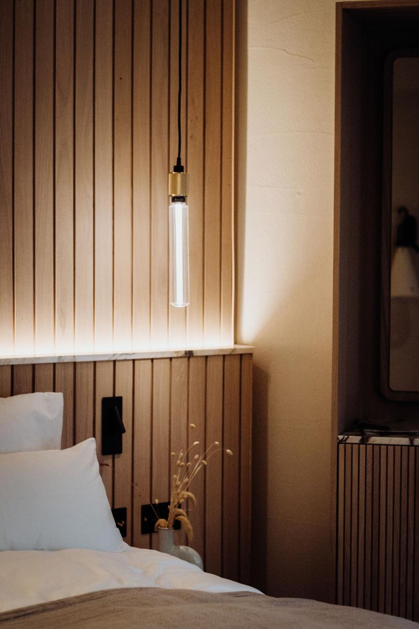 Gentle Hide Designhotel Salzburgo Exterior foto